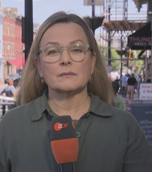 Die ZDF-Korrespondenten Claudia Bates und Armin Coerper im Interview mit ZDFheute live