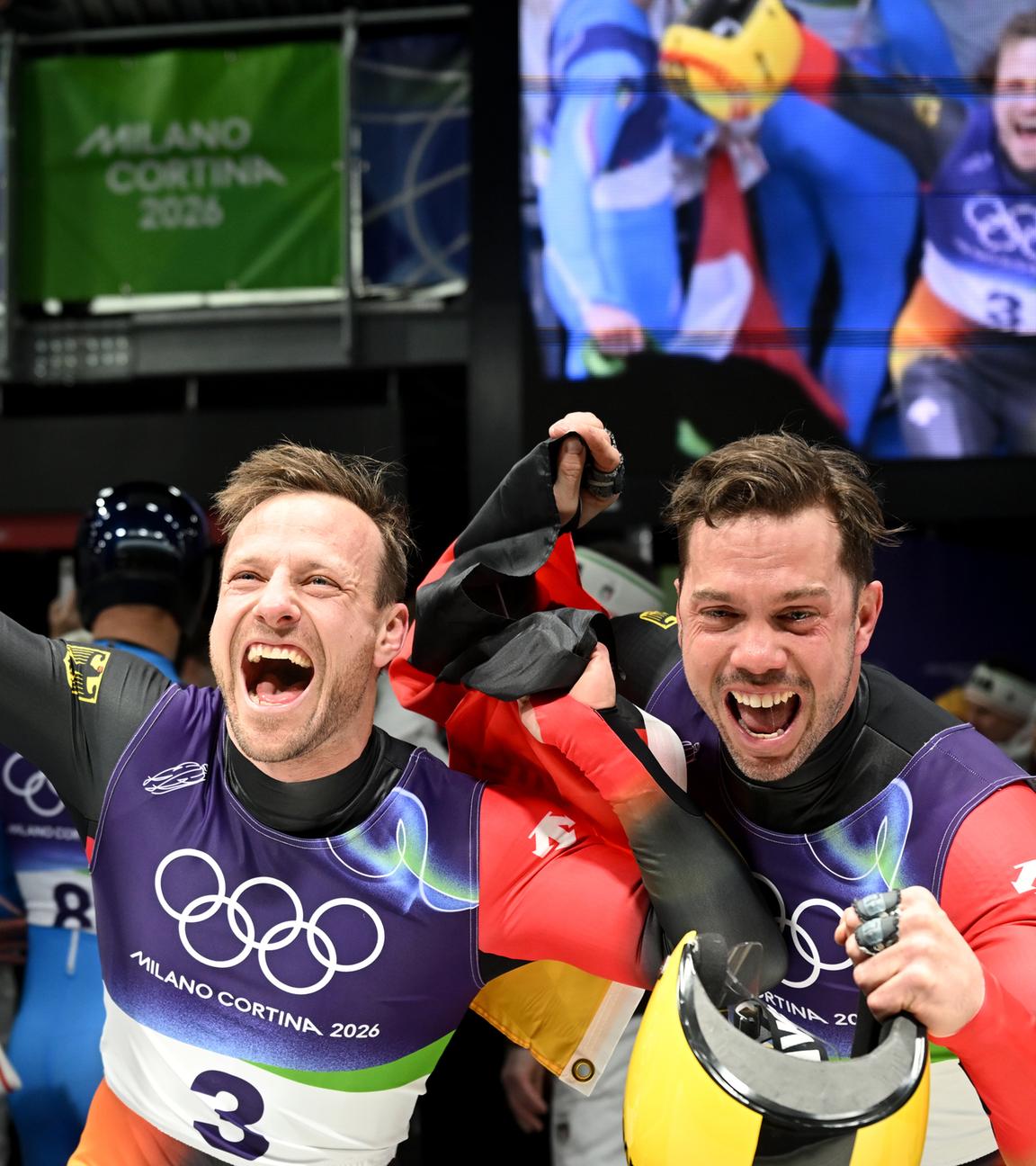 Tobias Wendl (Deutschland, r) und Tobias Arlt (Deutschland) jubeln. 