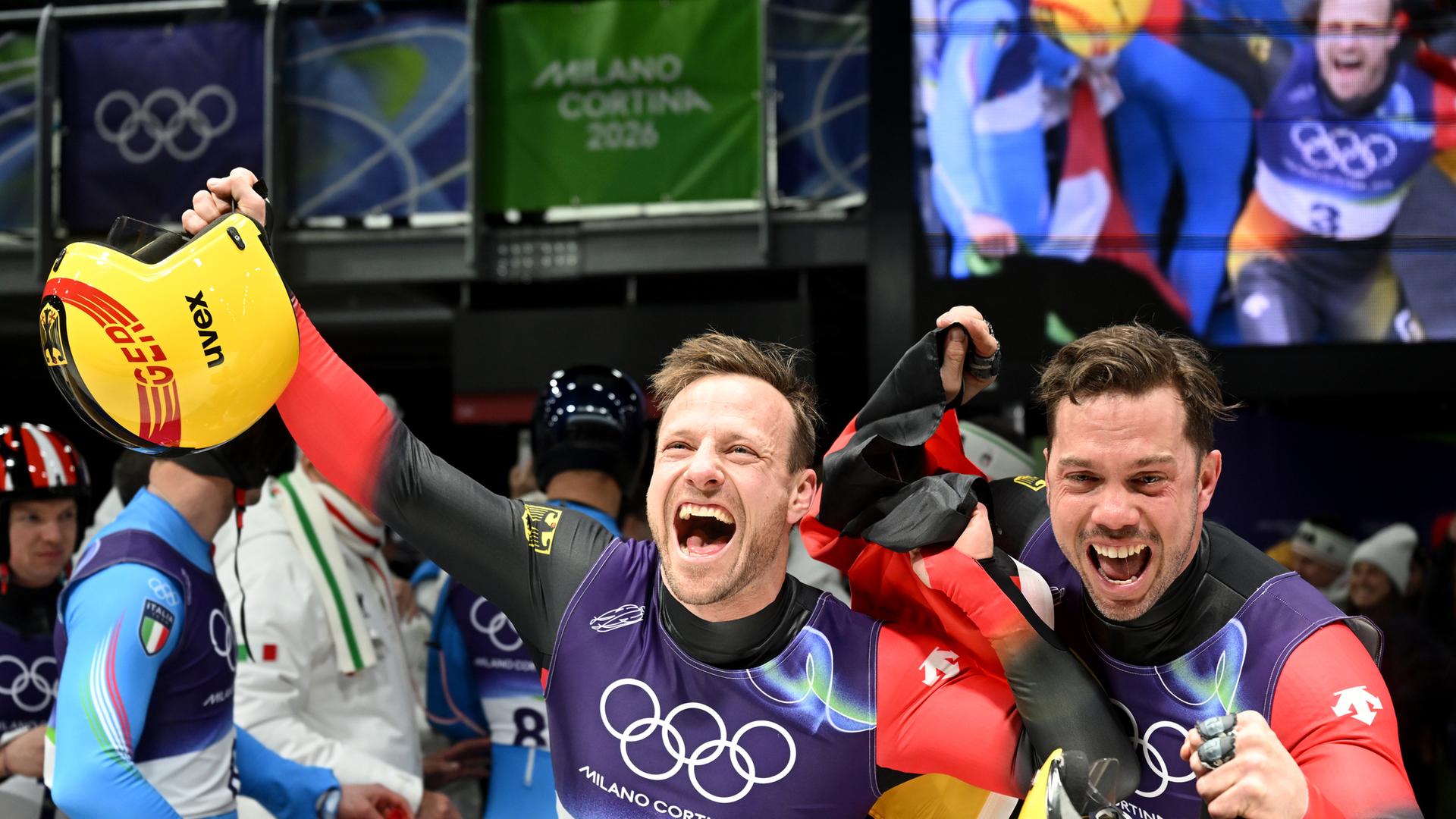 Tobias Wendl (Deutschland, r) und Tobias Arlt (Deutschland) jubeln. 