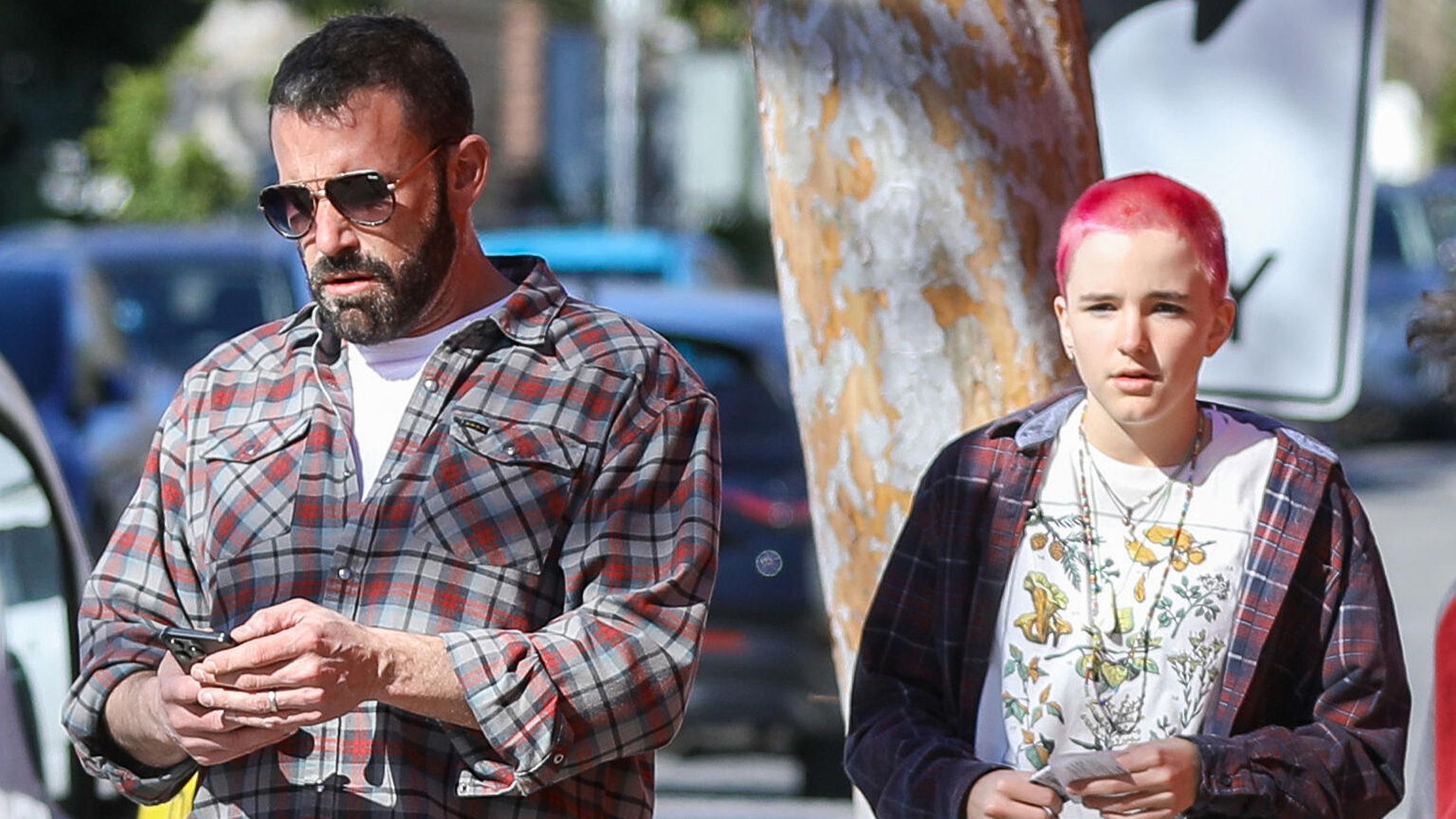 Die Tochter von Ben Affleck und Jennifer Garner hat sich jetzt als non-binär geoutet.