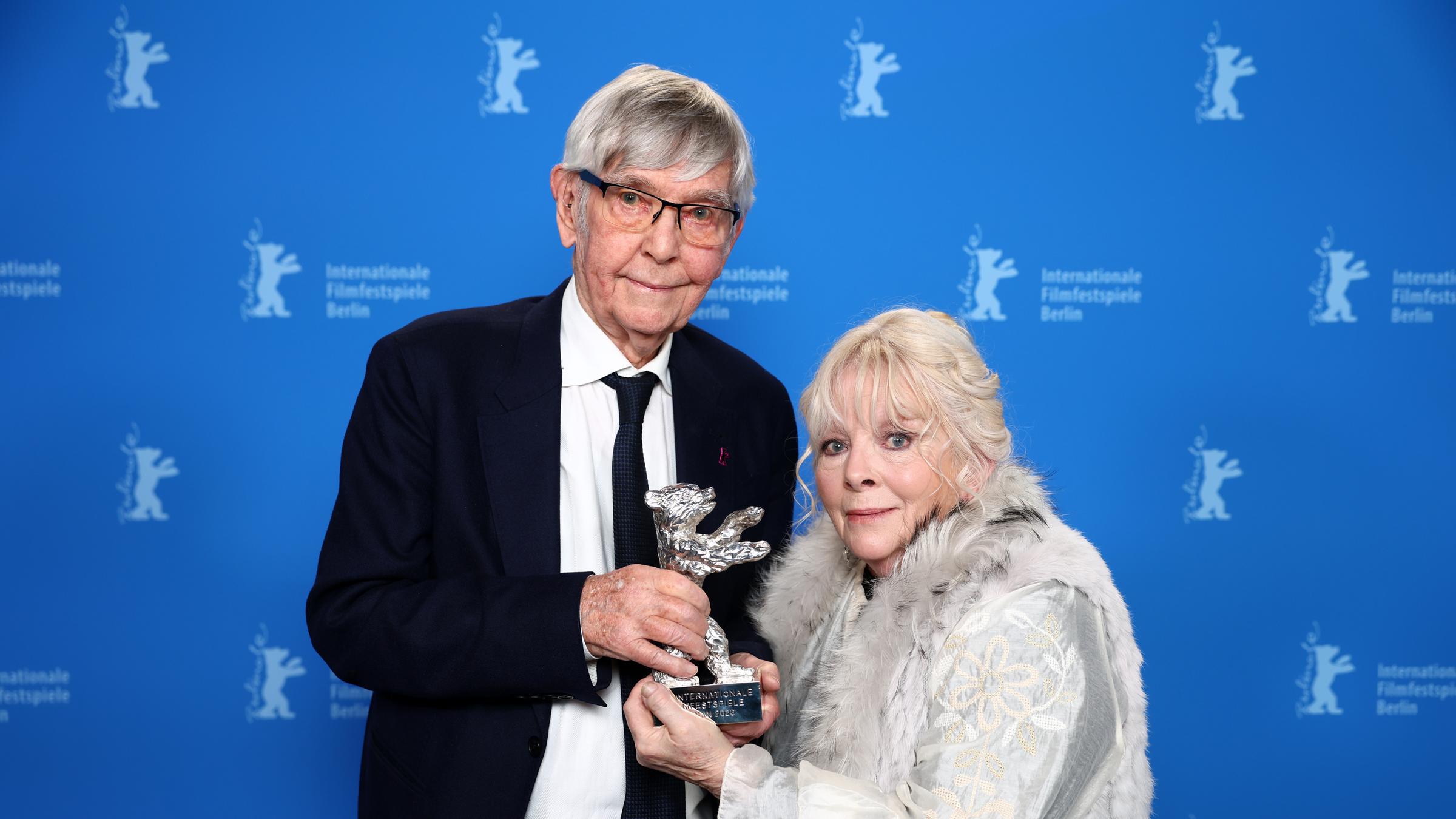 Tom Courtenay and Anna Calder-Marshall