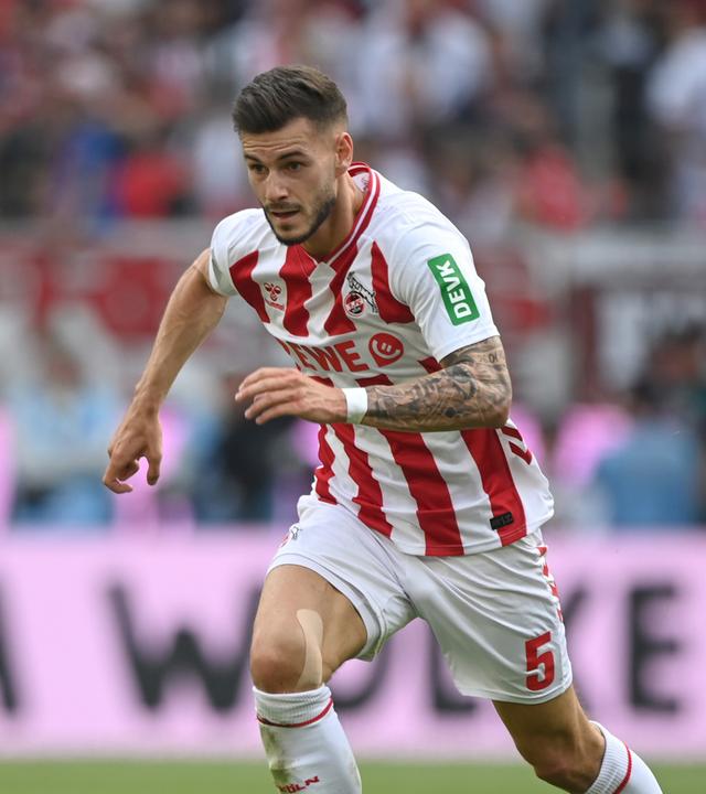 Tom Krauß (1. FC Köln) in Aktion während des Spiels der 1. Fußball-Bundesliga, 33. Spieltag, zwischen dem 1. FC Köln und dem 1. FC Heidenheim (1:3) am 10.05.2026 in Köln, Deutschland.