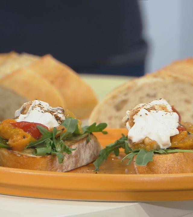 Tomaten-Aprikosen Bruschetta 