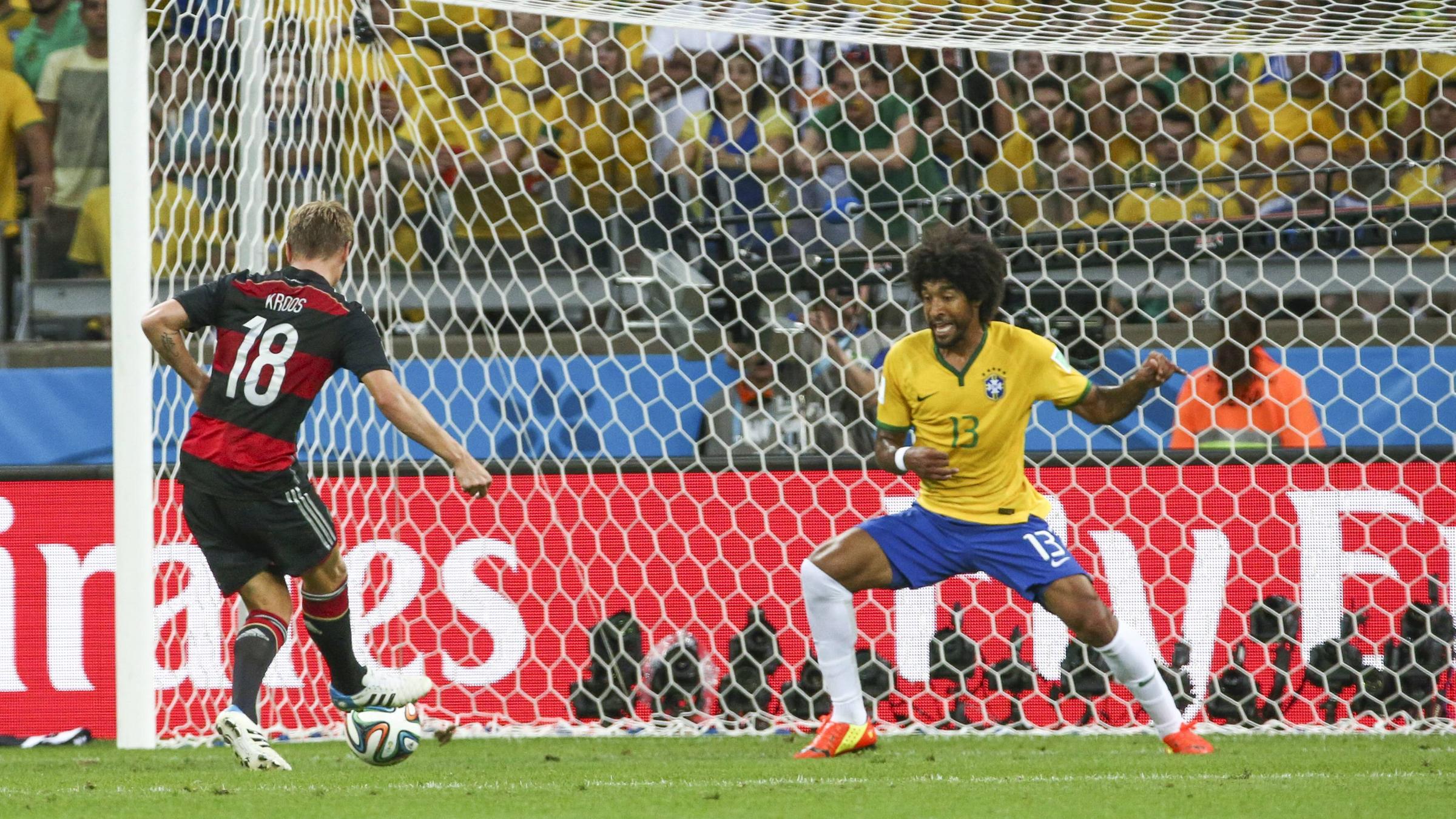 Bei der WM 2014 ist Kroos einer der Garanten für den Titel. Beim legendären 7:1 im Halbfinale gegen Brasilien erzielt er zwei Tore.