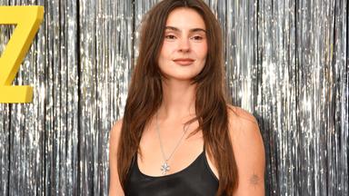 Model Stefanie Giesinger posiert bei einer Premiere für Fotografen