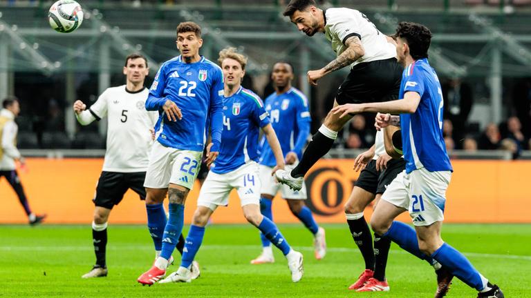 Tim Kleindienst köpft zum 1:1.