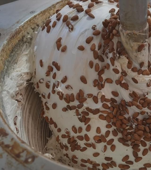 Herstellung von Torrone