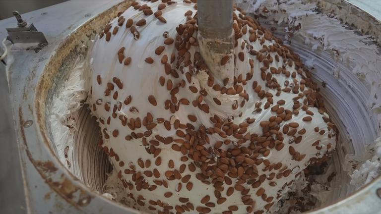 Herstellung von Torrone