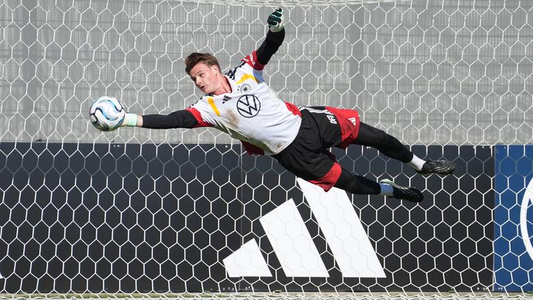 Deutsche Nationalmannschaft, Nations League Vorbereitung: Torwart Jonas Urbig