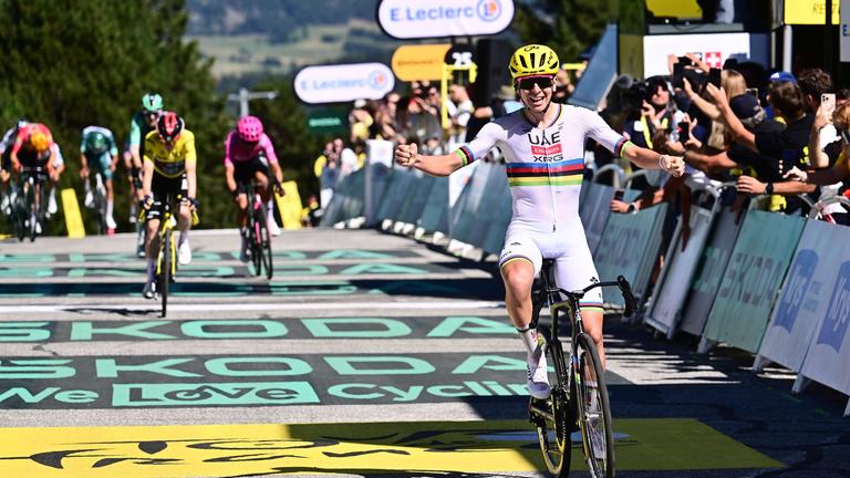 Tour de France, Pogacar Tadej überquert die Ziellinie der 3. Etappe