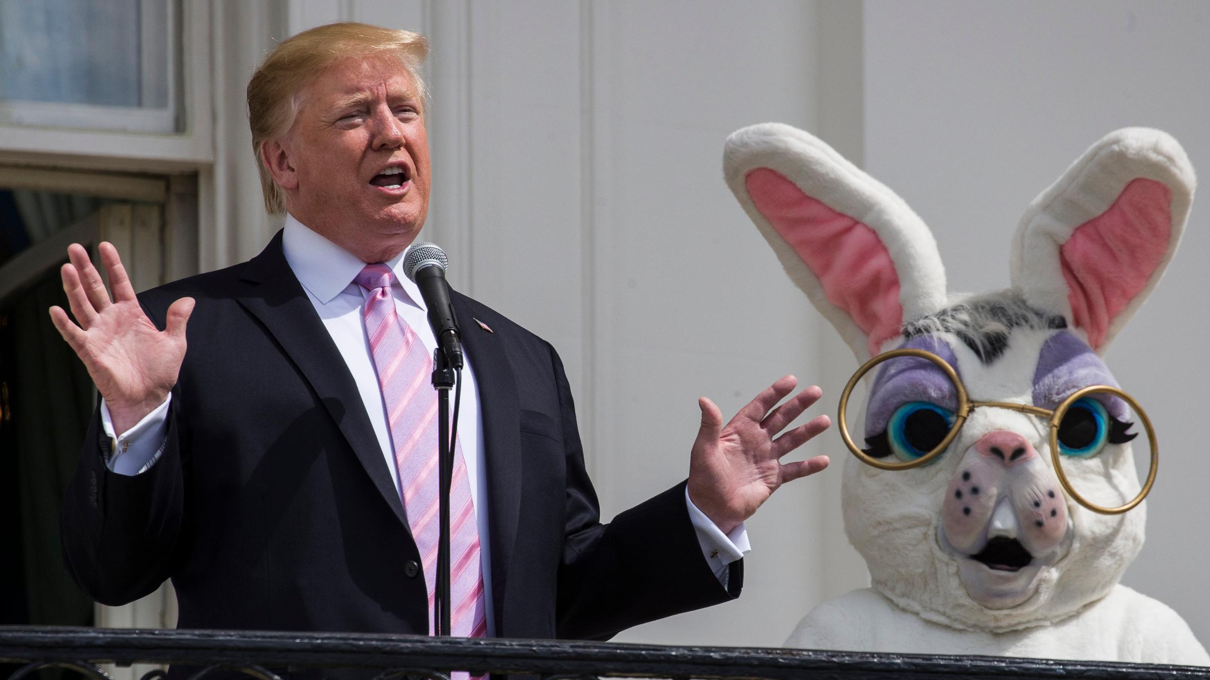 US-Präsident Trump hält eine Ansprache anlässlich des traditionellen Ostereierrollens in Washington am 22.04.2019