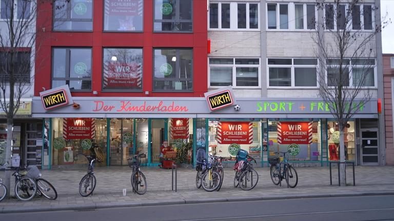 Traditionsgeschäft im Räumungsverkauf