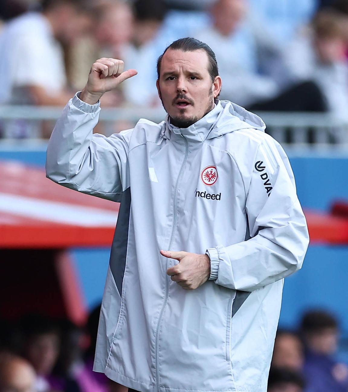 Trainer Alexander Meier (Eintracht Frankfurt)