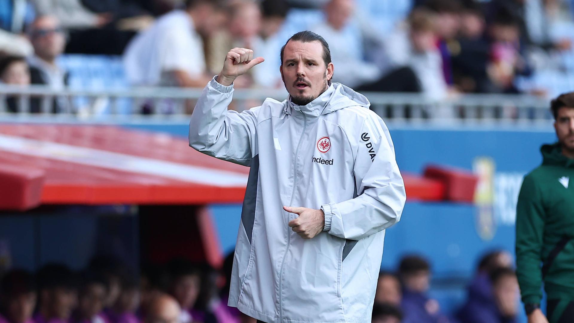 Trainer Alexander Meier (Eintracht Frankfurt)