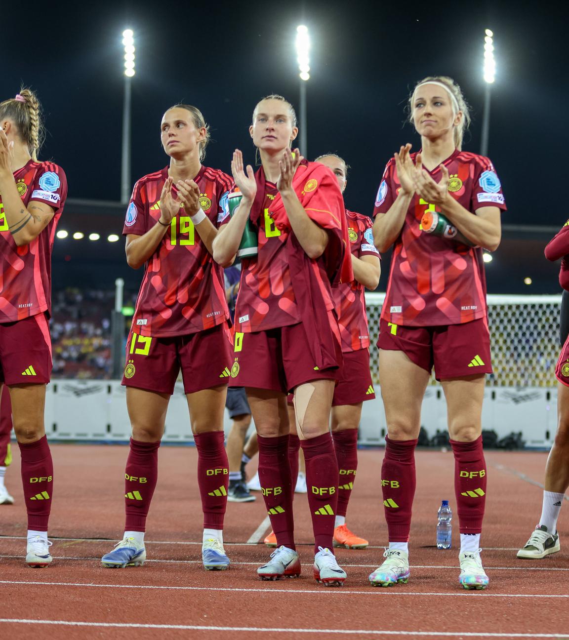 Enttäuschung und Trauer bei den deutschen Spielerinnen.