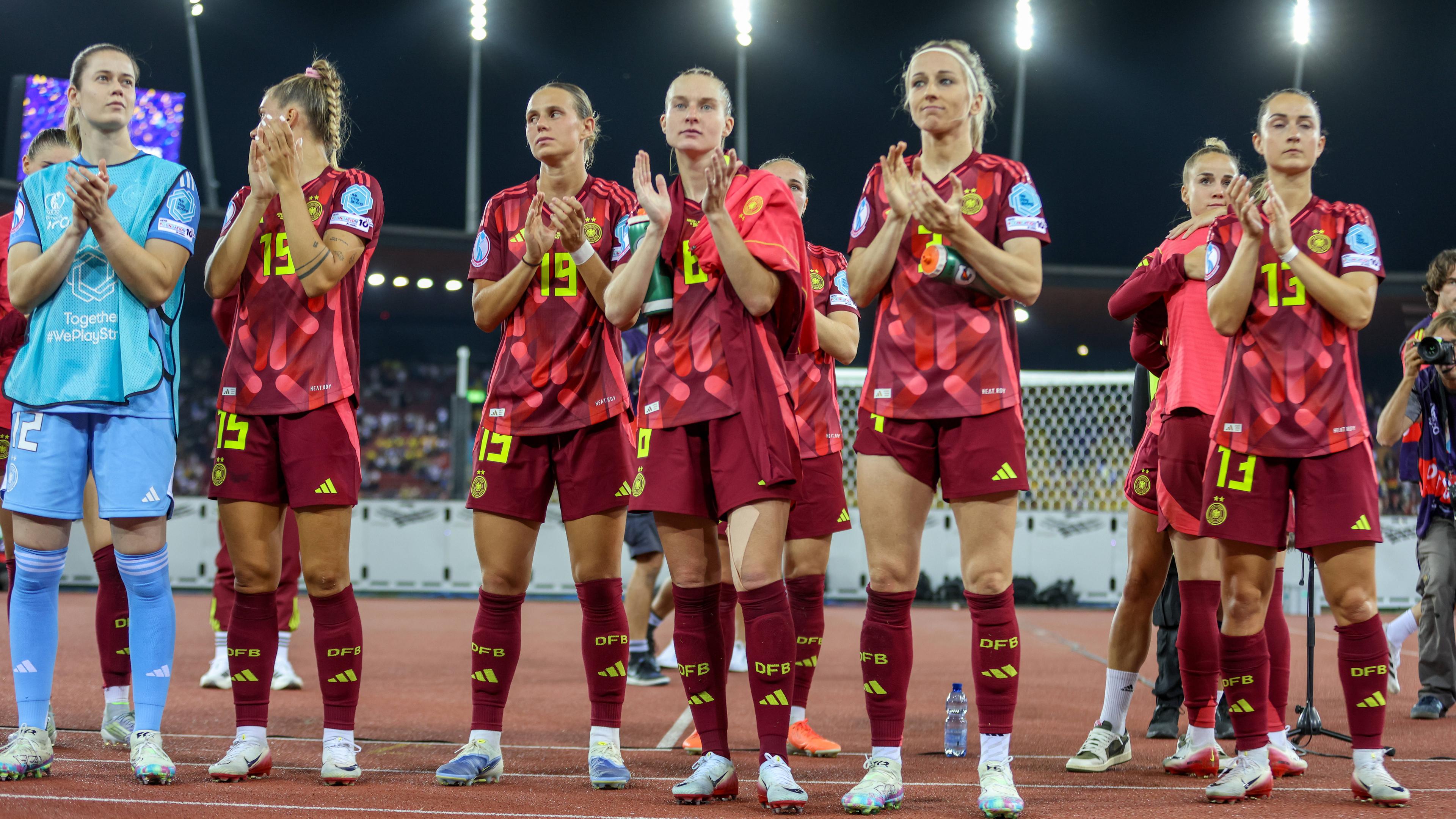 Enttäuschung und Trauer bei den deutschen Spielerinnen.
