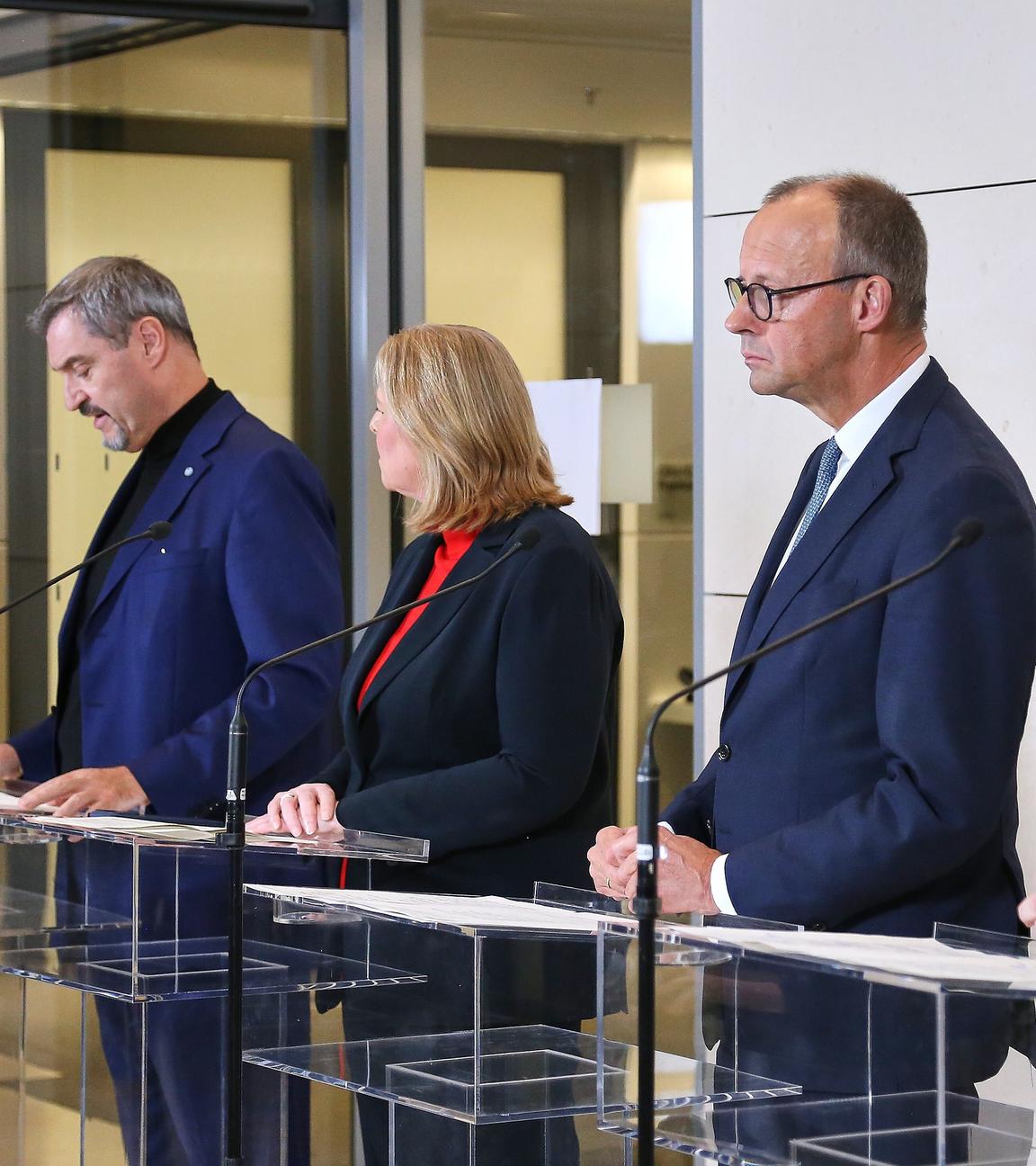 CSU-Chef Markus Soeder, Bundesministerin fuer Arbeit und Soziales Baerbel Bas (SPD), Bundeskanzler Friedrich Merz (CDU), Bundesminister der Finanzen Lars Klingbeil (SPD)