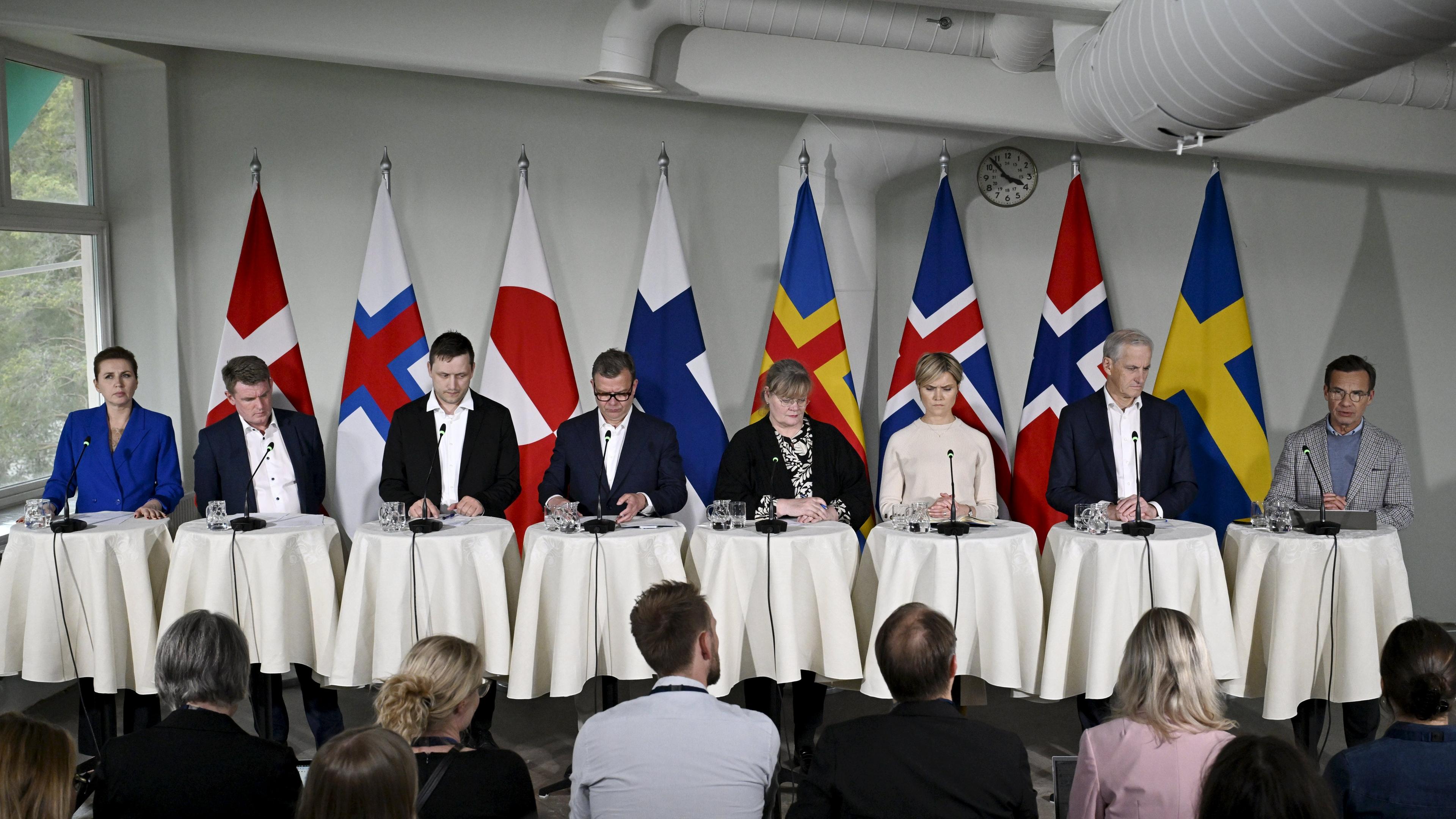Die Premierminister der Länder Dänemark, Faröer, Grönland, Finnland, Island, Norwegen und Schweden treffen sich beim informellen Treffen des nordischen Rats in Finnland.