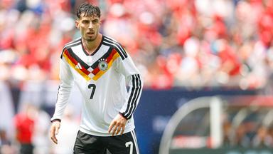 Der deutsche Nationalspieler Kai Havertz im Heim-Trikot der deutschen Nationalmannschaft.