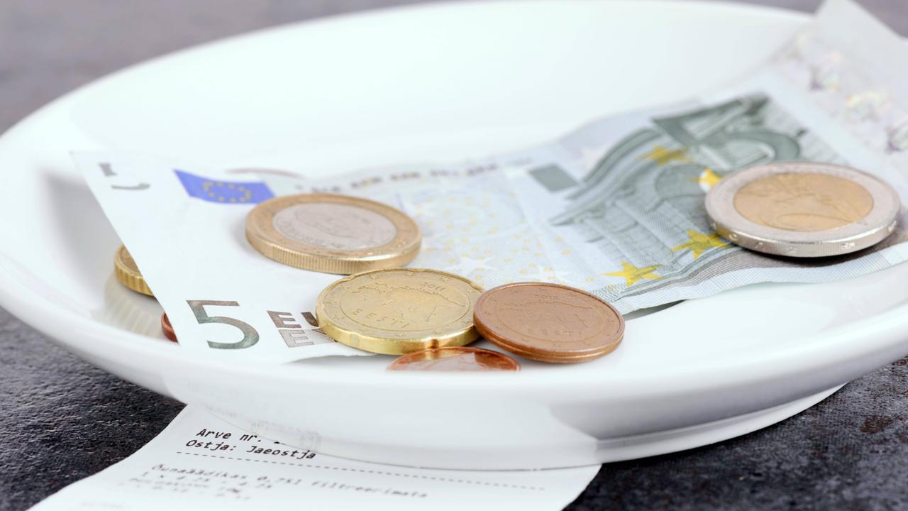 Schone Wie Viel Trinkgeld Fotosnull