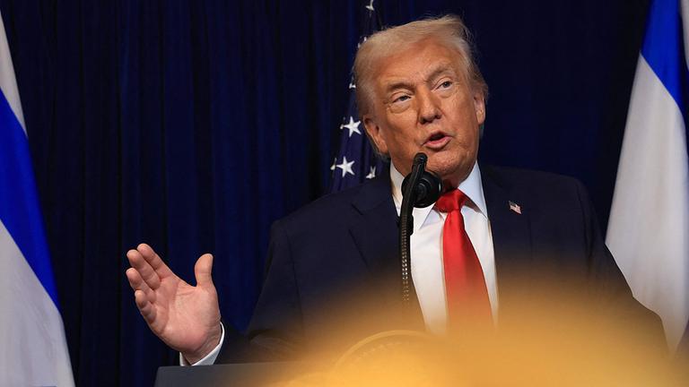 US-Präsident Donald Trump hält am 29. Dezember 2025 im Mar-a-Lago-Club eine Pressekonferenz mit dem israelischen Premierminister Benjamin Netanyahu ab.