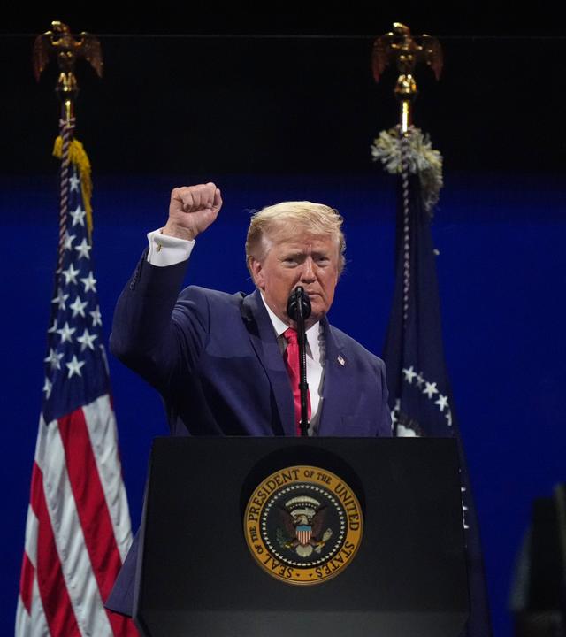 Trump difammierte die oppositionellen Demokraten pauschal als Kommunisten.