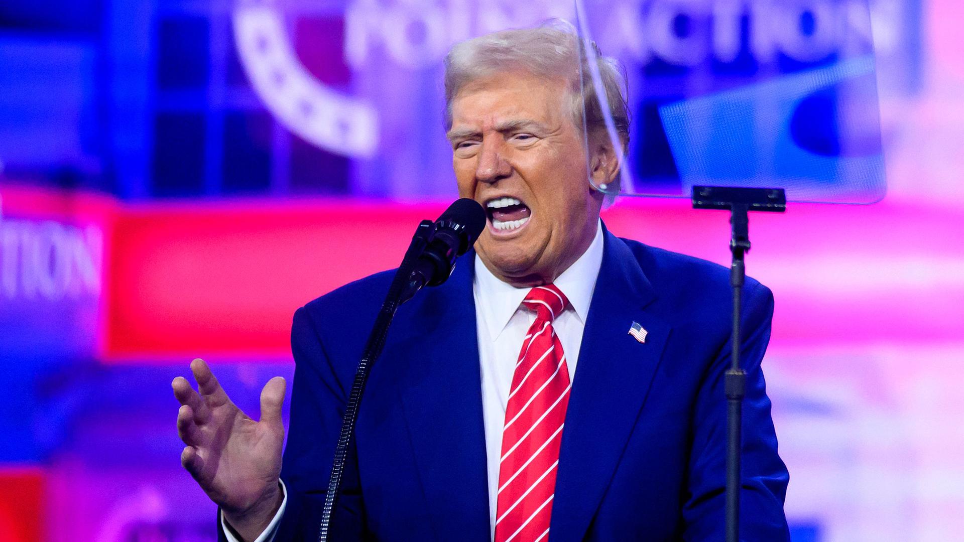 Der designierte US-Präsident Donald Trump spricht während des jährlichen AmericaFest 2024