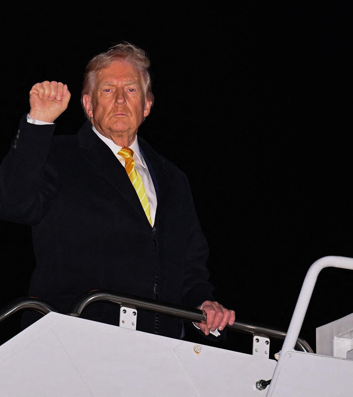 President Trump Departs Washington For Weekend In Palm Beach