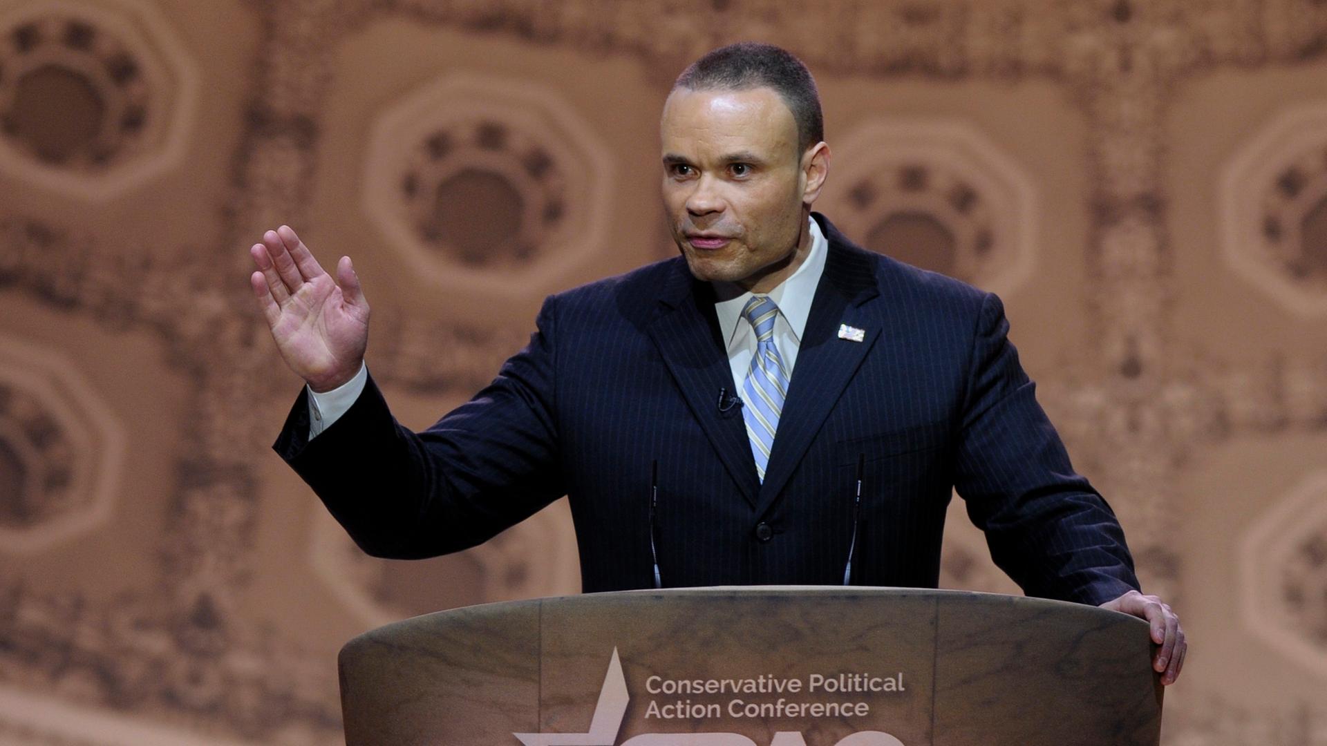 Der konservative Kommentator Dan Bongino spricht auf der Jahreskonferenz des Conservative Political Action Committee.