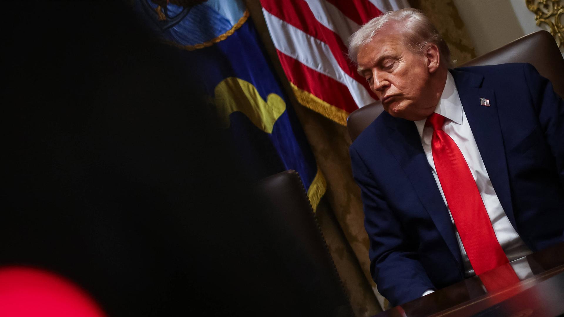 U.S. Präsident Donald Trump während eines Kabinett-Meetings im Weißen Haus am 09.10.2025