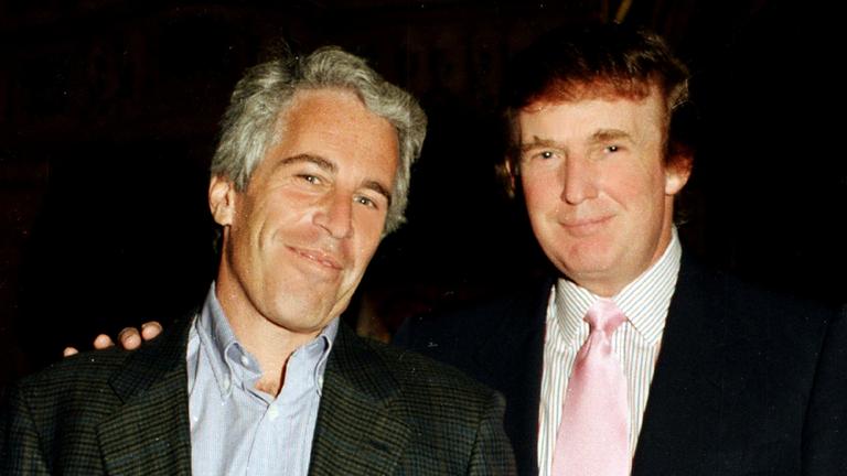Jeffrey Eppstein und Donald Trump im Mar-A-Lago im Jahre 1997
