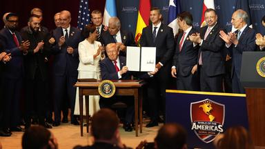 Trump lädt Staaten nach Florida