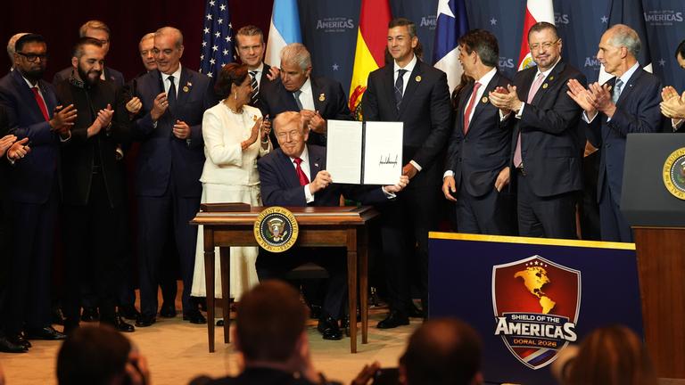 Trump lädt Staaten nach Florida