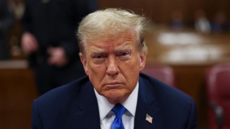 Der künftige US-Präsident Donald Trump im Strafgericht von Manhattan