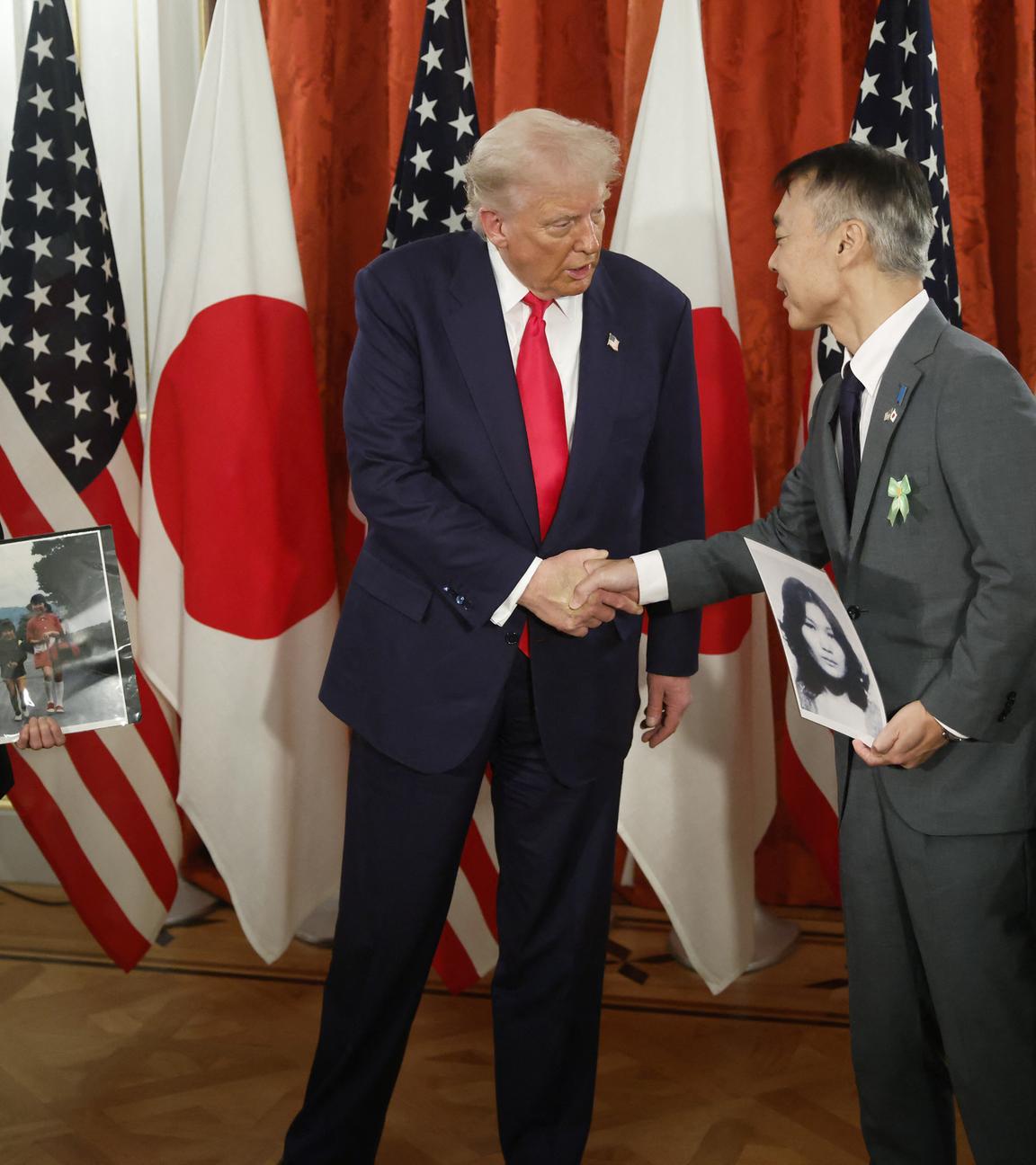 Donald Trump bei einem Termin im Staatsgästehaus Akasaka-Palast in Tokio