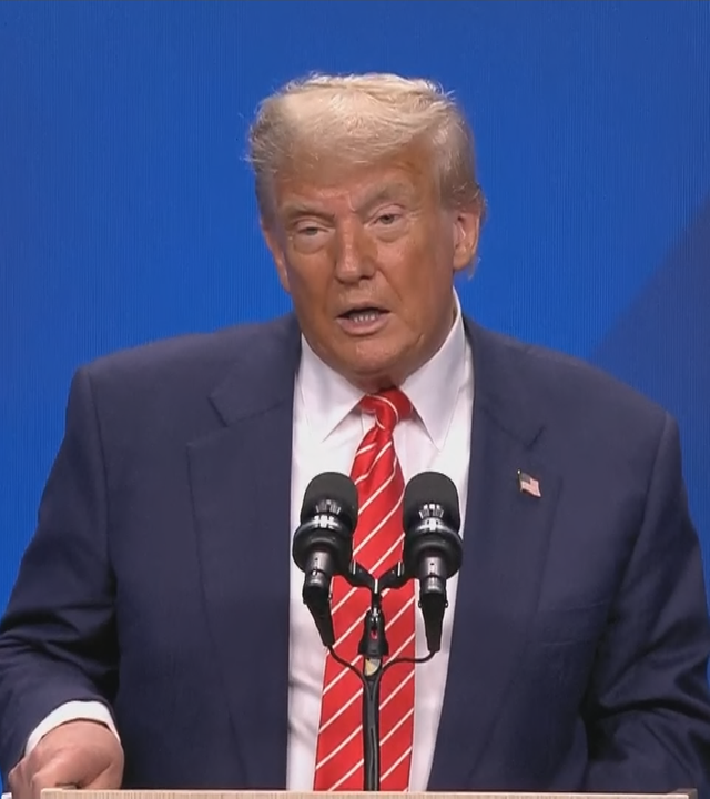 Donald Trump bei der Pressekonferenz nach dem Nato-Gipfel. 