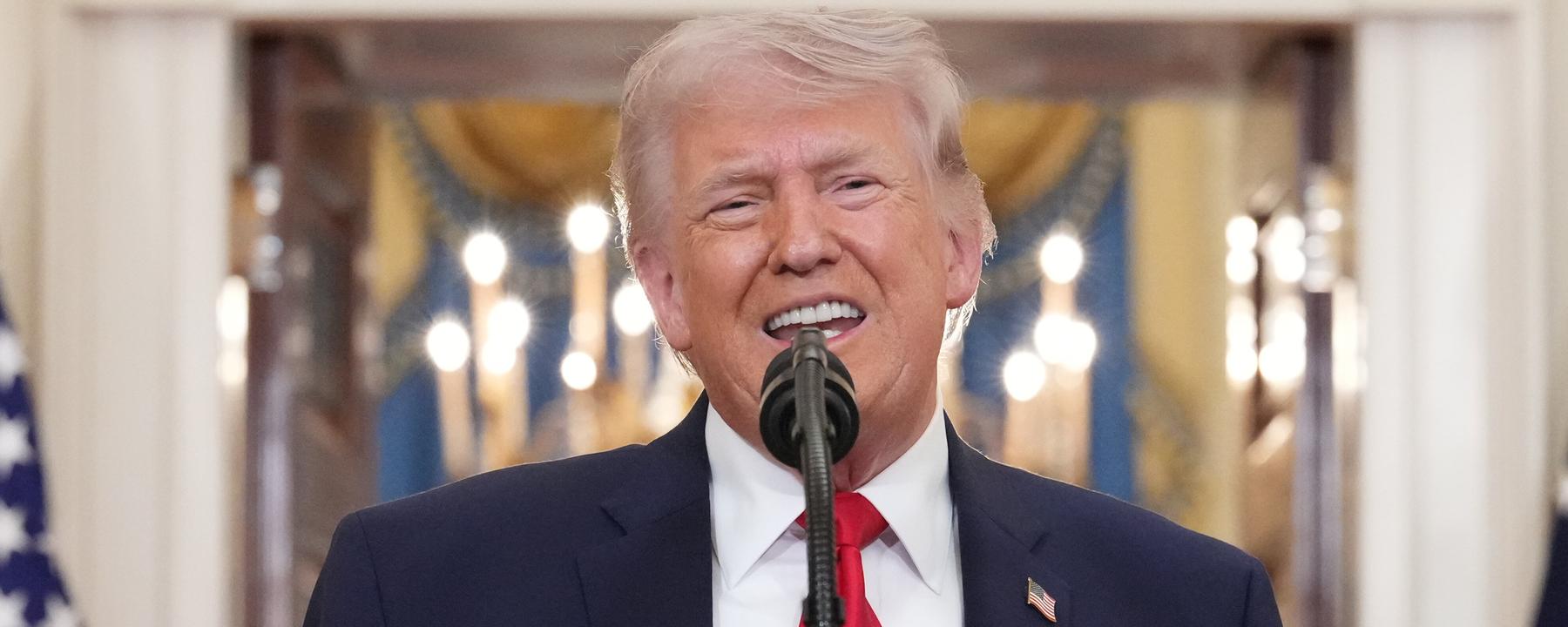 US-Präsident Donald Trump spricht über den Iran-Krieg in einer Rede an die Nation in der Cross Hall des Weißen Hauses in Washington.