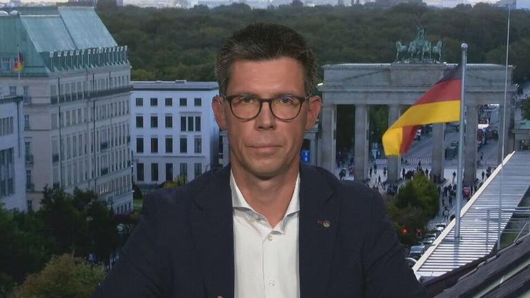 Marco Overhaus im Interview.