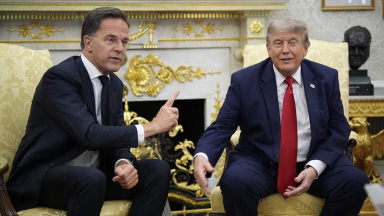 US-Präsident Donald Trump empfängt Nato-Generalsekretär Mark Rutte im Oval Office des Weißes Hauses.