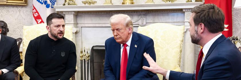 Trump, Vance und Selenskyj im Oval Office im Weißen Haus.  