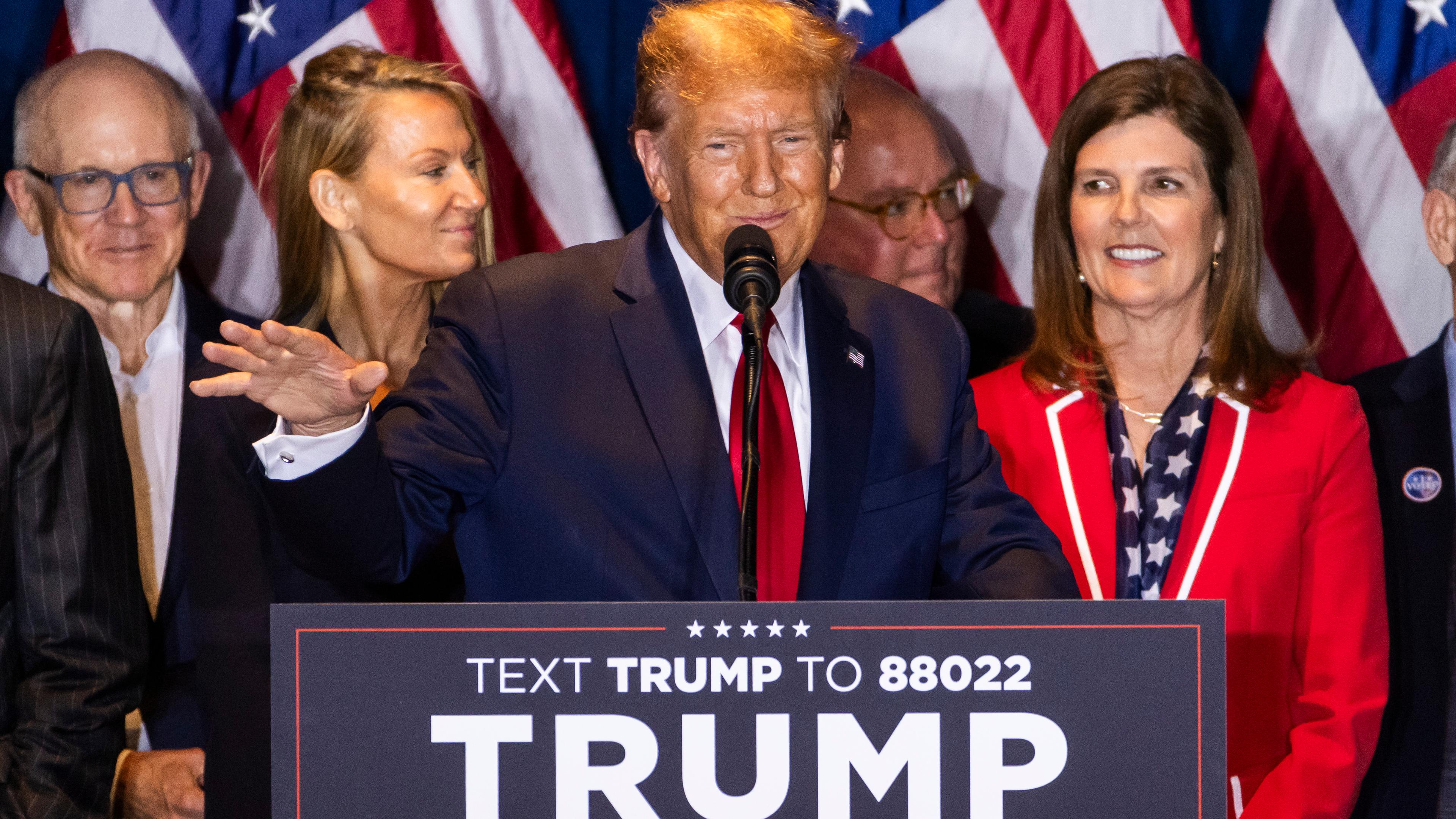 Donald Trump gewinnt Republikaner-Vorwahl in South Carolina