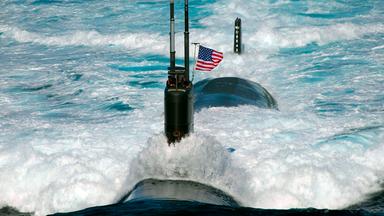 Auftauchendes amerikanisches u-boot