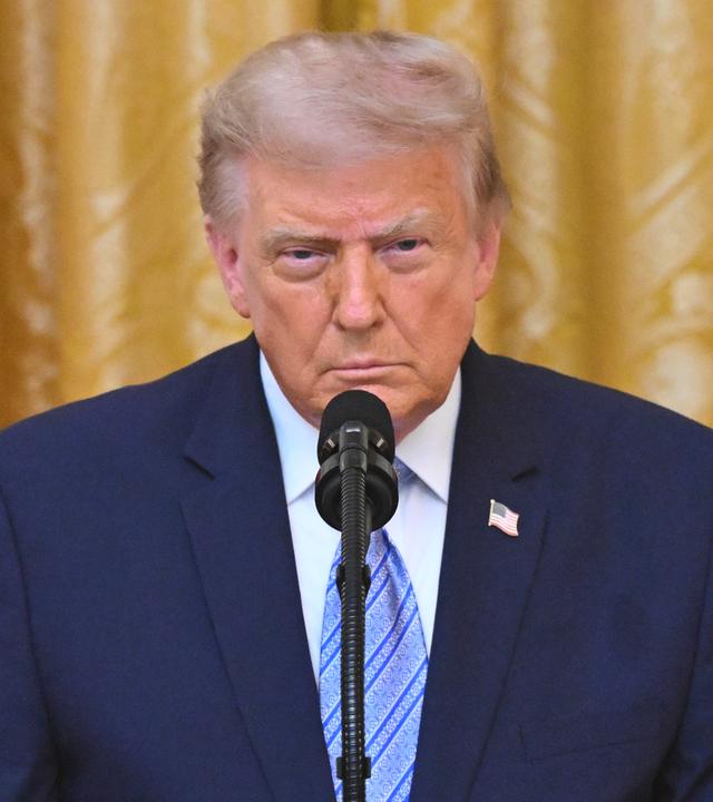 Trump Carter