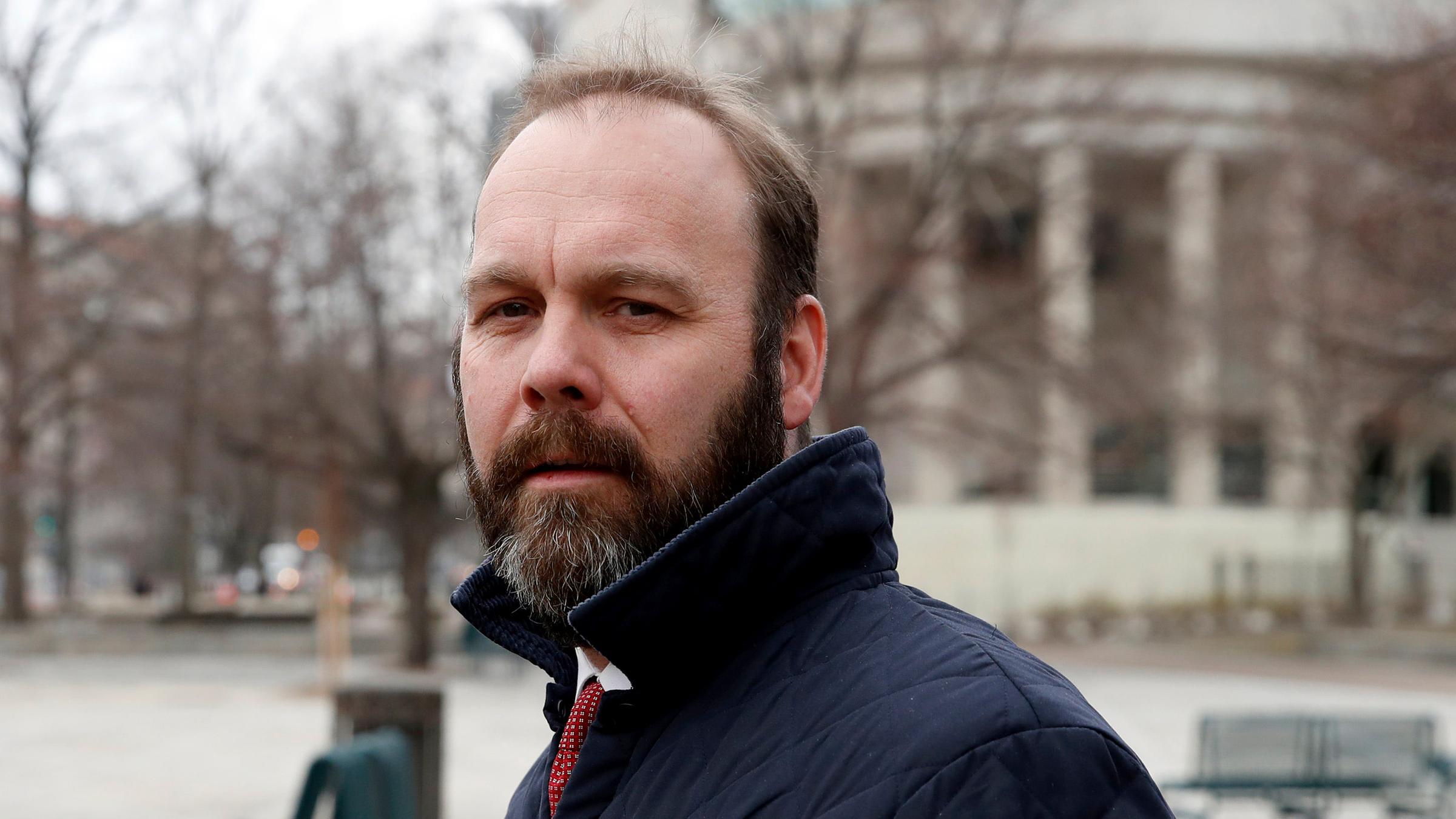 Rick Gates verlässt am 14. Februar 2018 das US-Bezirksgericht in Washington D.C.
