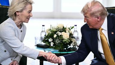 Archiv: Donald Trump und Ursula von der Leyen - 2025