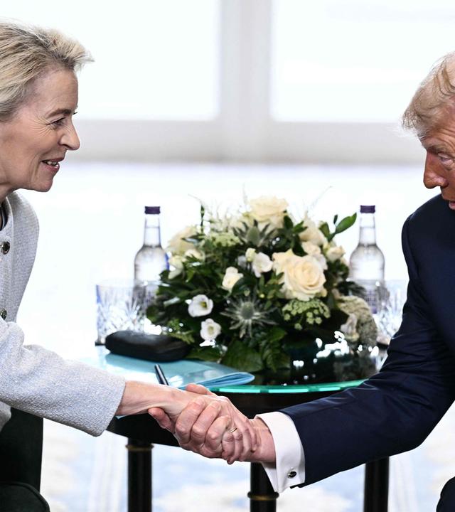 Archiv: Donald Trump und Ursula von der Leyen - 2025
