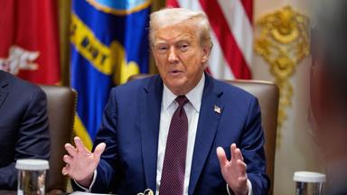 Donald Trump bei einem Kabinettsmeeting in Washington.