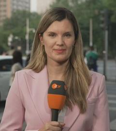 ZDF-Korrespondentin Elisabeth Schmidt in Peking