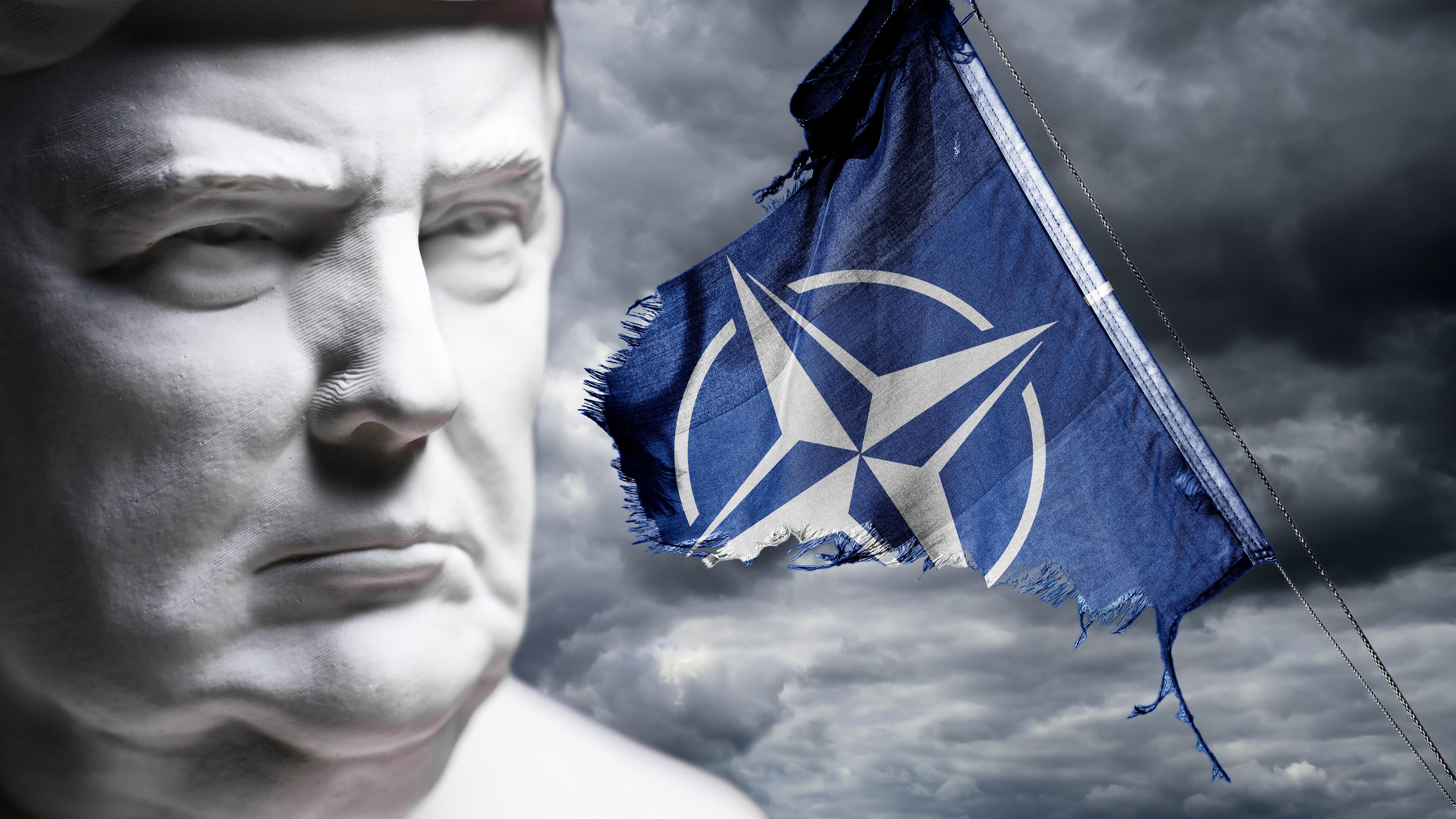 Symbolbild: Büste von Donald Trump vor zerrissener NATO-Fahne