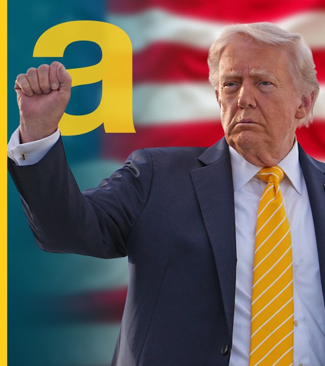 Donald Trump mit erhobener Faust